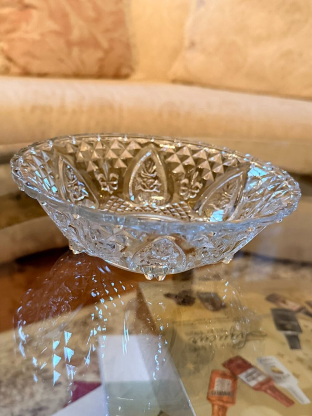 Clear Pressed Glass Heart Floral Diamond Point Footed Serving Bowl 7 Inch
